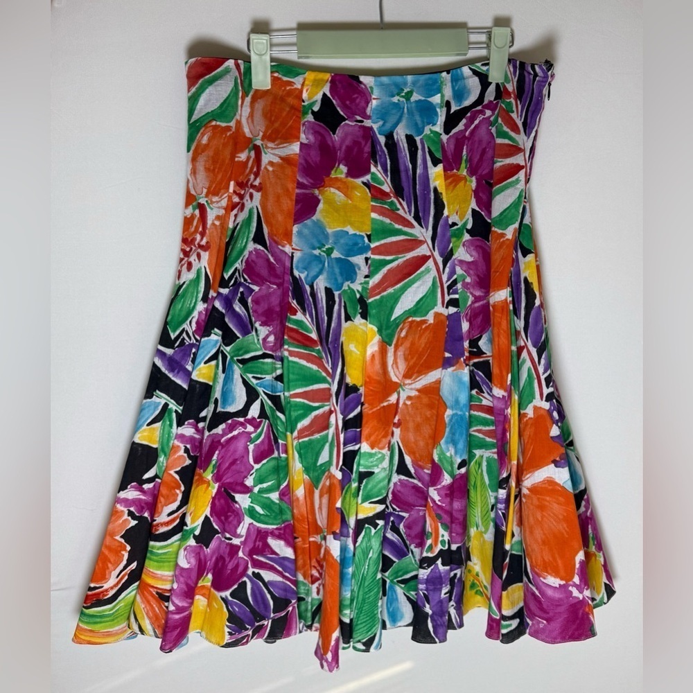 Lauren Ralph Laure pleated floral skirt • Women’s size 8